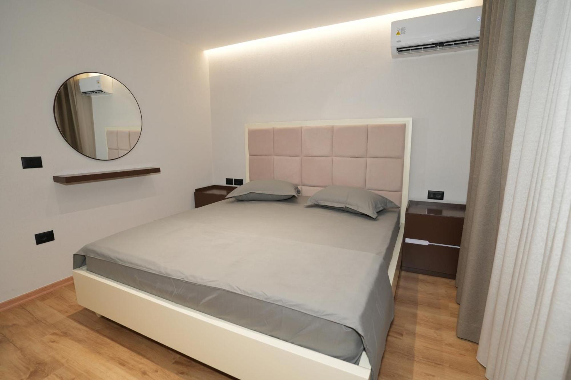 Rs Skendo Apartments จีโรคาสเตอร์ ภายนอก รูปภาพ