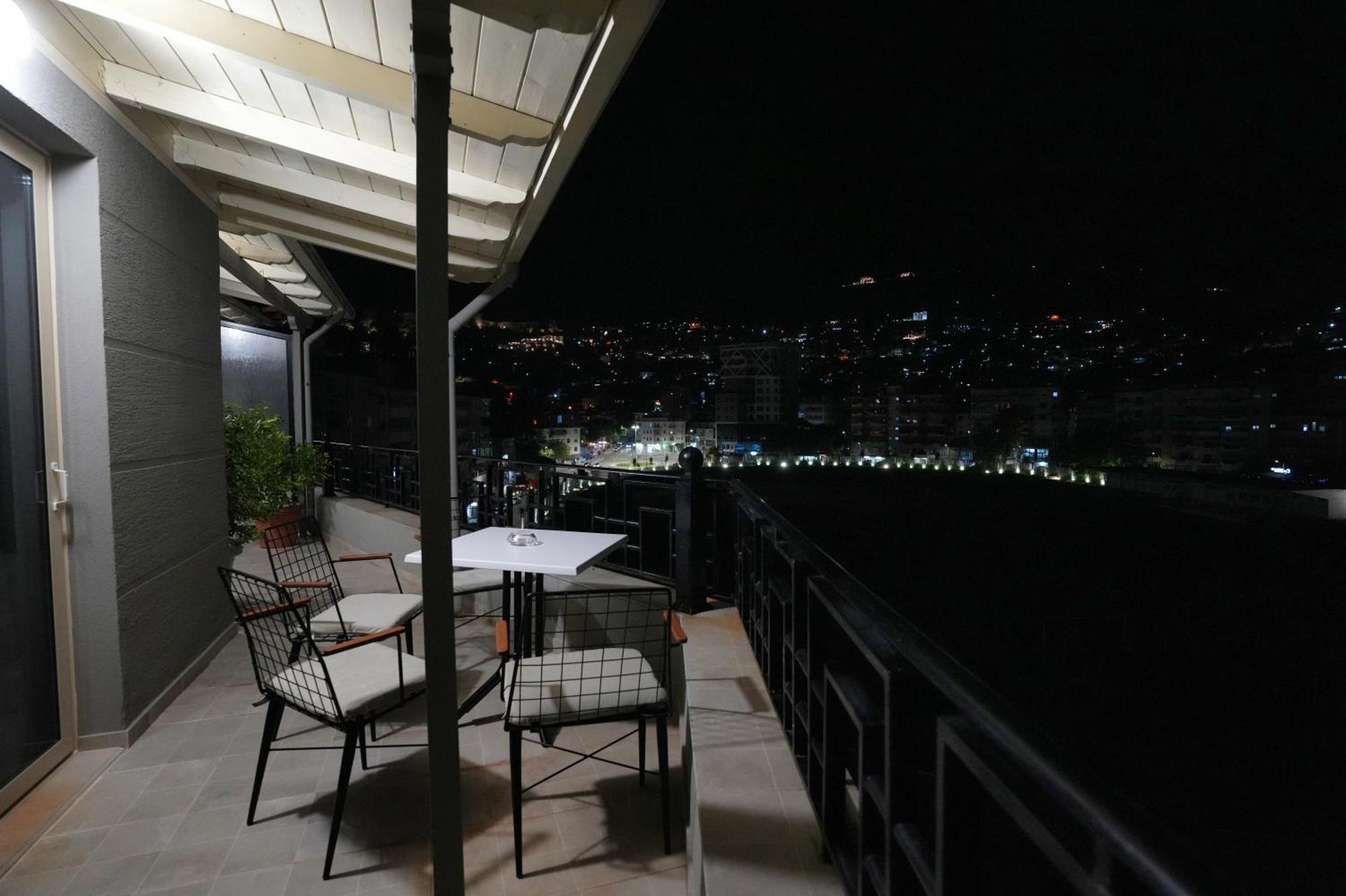 Rs Skendo Apartments จีโรคาสเตอร์ ภายนอก รูปภาพ