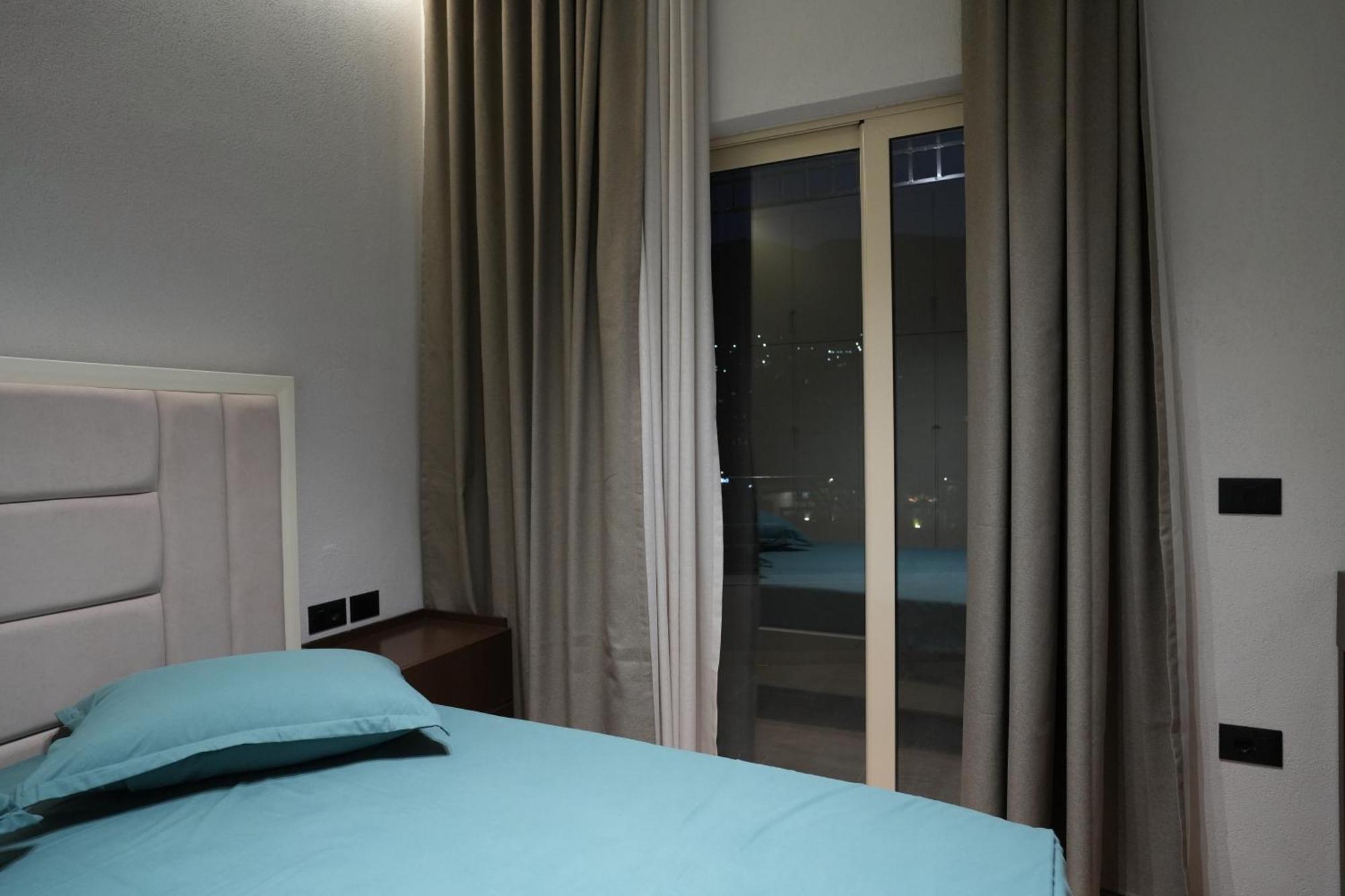 Rs Skendo Apartments จีโรคาสเตอร์ ภายนอก รูปภาพ