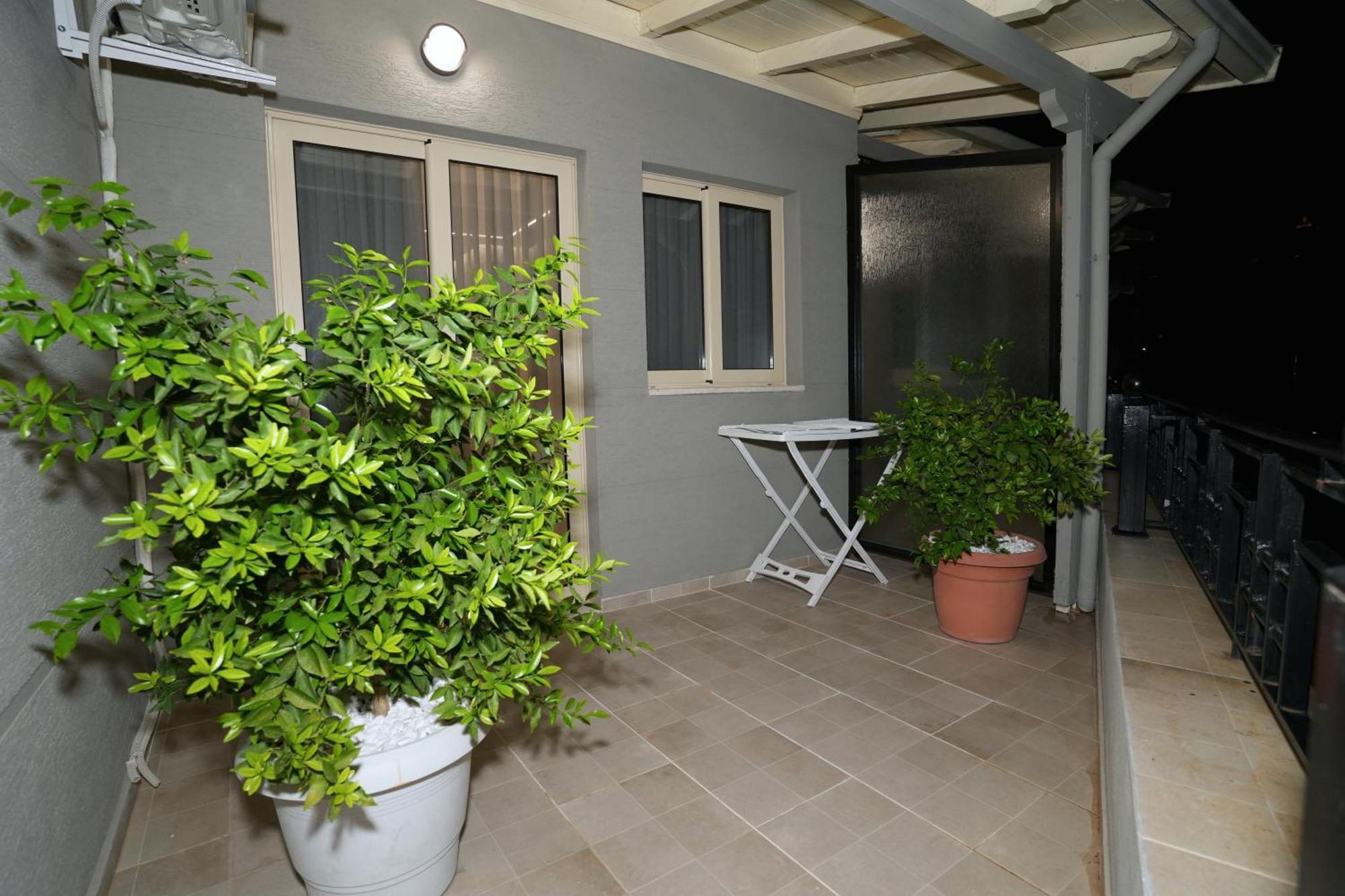 Rs Skendo Apartments จีโรคาสเตอร์ ภายนอก รูปภาพ